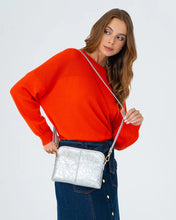 Load image into Gallery viewer, Bowery Wallet | Silver Crinkle