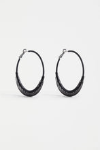 Load image into Gallery viewer, Solf Hoop Earring | Black