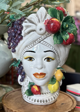 Load image into Gallery viewer, Moor Head Vase | Fruit
