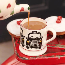 Load image into Gallery viewer, Emma Bridgewater Black Cab ½ Pint Mug