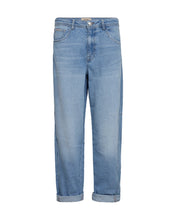 Load image into Gallery viewer, Aymen Wosta Jeans | Light Bluei