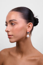Load image into Gallery viewer, Selma Silver Pearl Earring