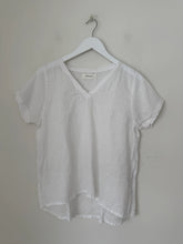 Load image into Gallery viewer, Ellie V Neck Top | White
