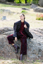 Load image into Gallery viewer, M.A.Dainty Patti Top | Plum