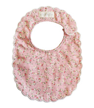 Load image into Gallery viewer, Scallop Bib | Posy Heart