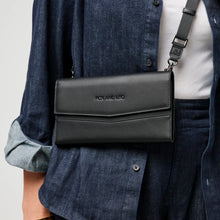 Load image into Gallery viewer, The Traveller 2.0 | Black