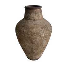 Load image into Gallery viewer, Fondo Vase | Dirty Chalk
