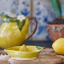 Load image into Gallery viewer, Limone Lemon Juicer | Yellow