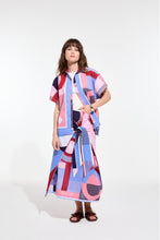 Load image into Gallery viewer, Andrew Ta Poesie Shirt | Red/Blue