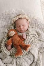 Load image into Gallery viewer, Henry The Highland Cow Rattle
