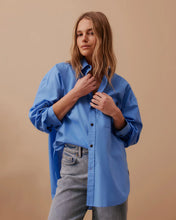 Load image into Gallery viewer, Peta Oversized Shirt | Sky Blue