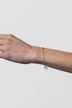 Load image into Gallery viewer, Mariel Silver Heart Bracelet
