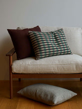 Load image into Gallery viewer, Folio Cushion