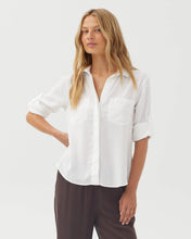 Load image into Gallery viewer, Split Back Button Down Shirt | White